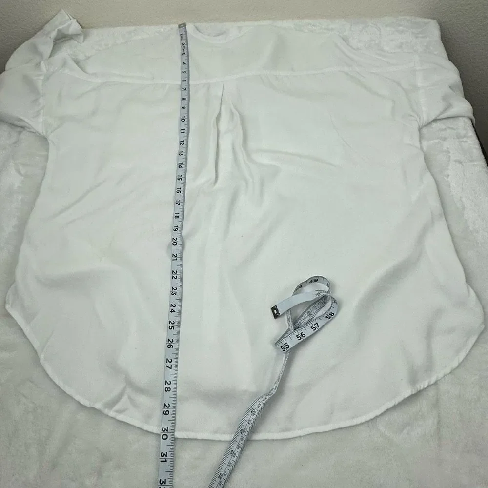 Lou & Grey Women's Size S Button Front Casual Blouse White Double Pockets Lyocel